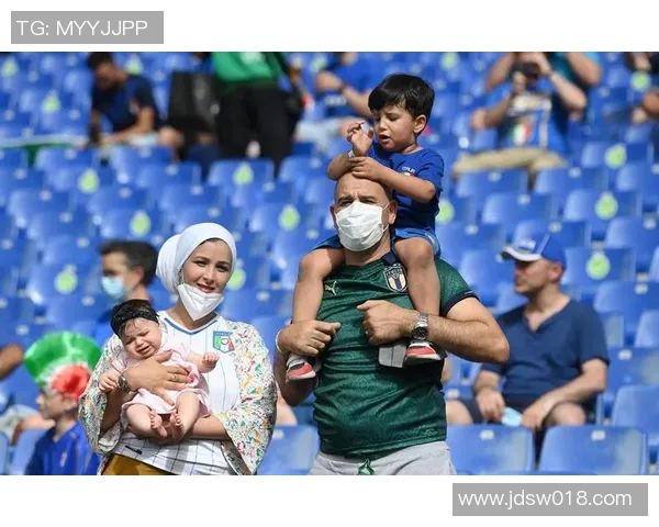 意大利极端球迷文化的双面性探讨与社会影响分析